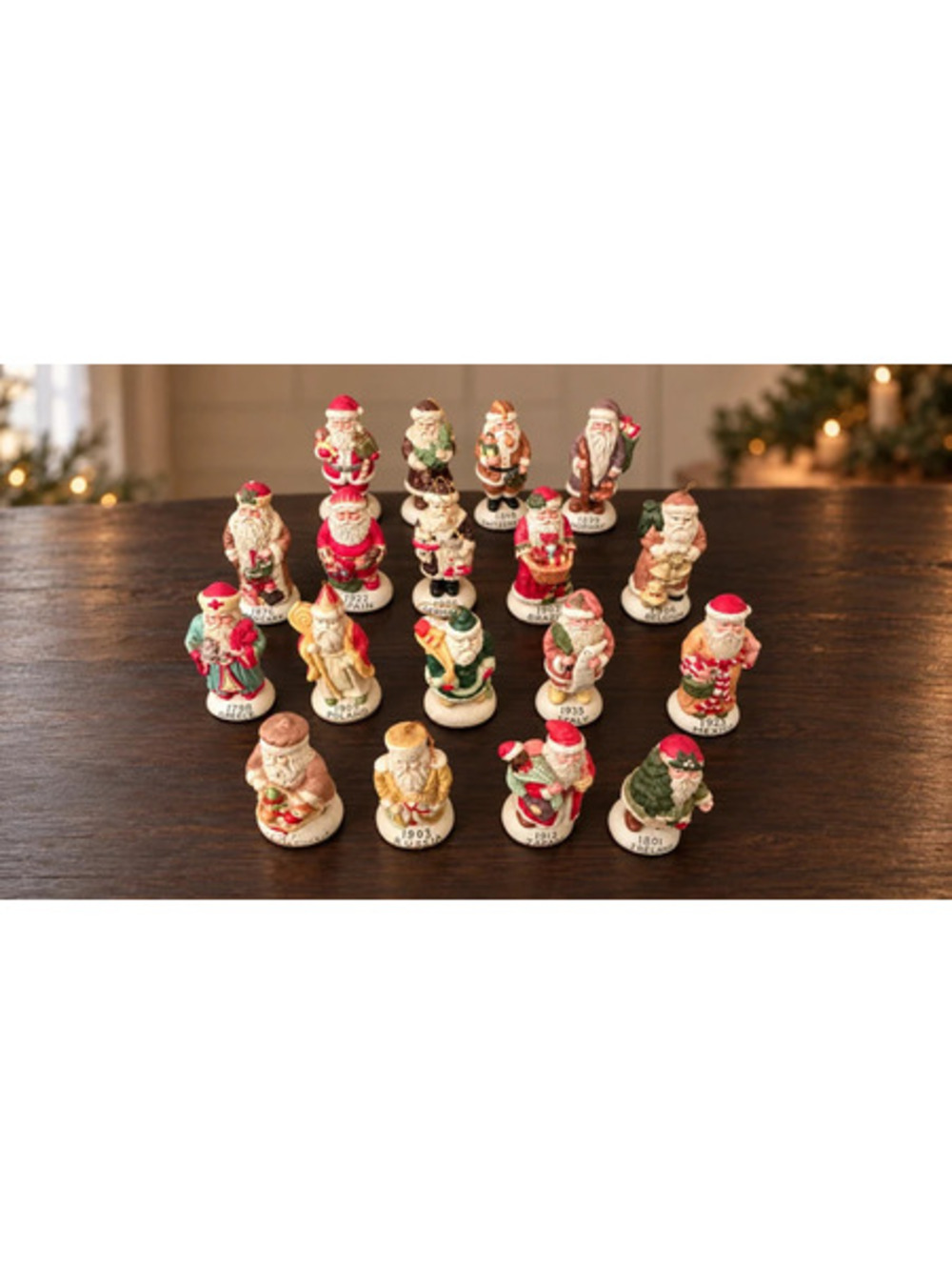 Vintage Memories of Santa Collection – Santas Around the World – Set of 18